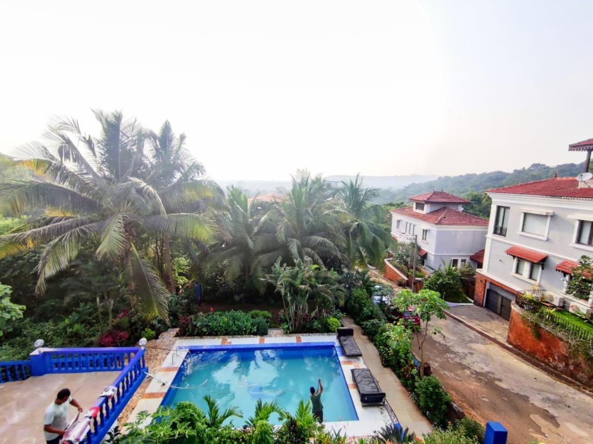 Amazing Hilltop 4 Bhk Villa With Private Pool Near Кандолим Экстерьер фото